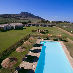Alloggio per agriturismo Tenute Costadoria, Valledoria (Sardinia)
